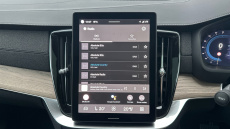 Volvo XC90 2.0 T8 PHEV Plus Dark 5dr AWD Geartronic Estate